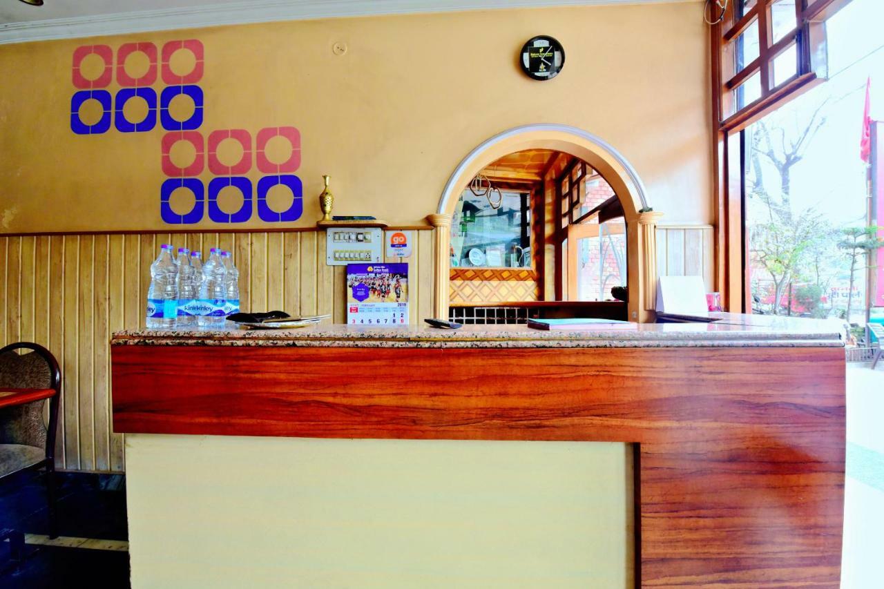Oyo 26909 Hotel Paras Mandi Bagian luar foto